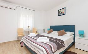 Peruzovic Rooms 2